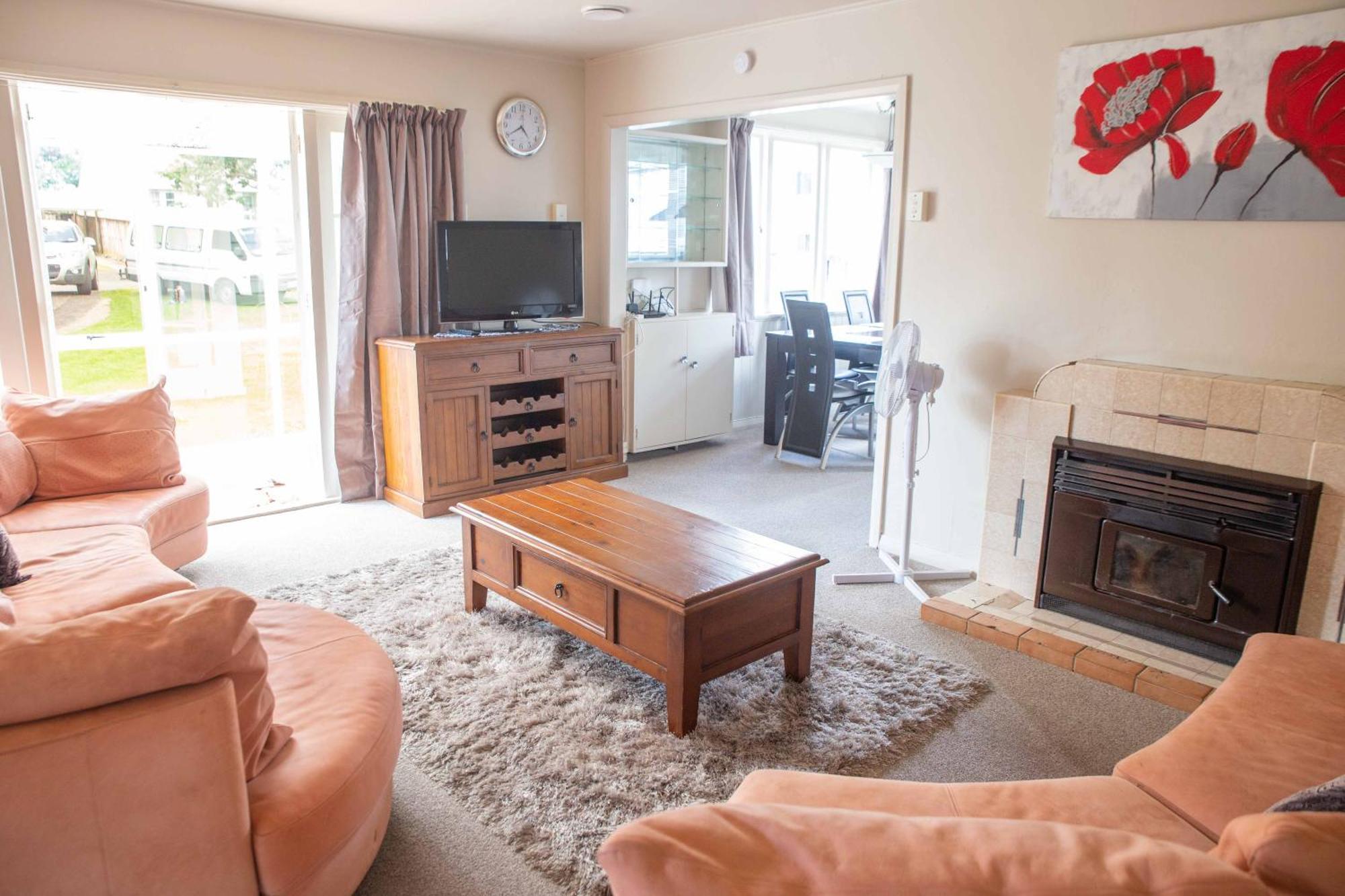 Kiwi Bnb Матамата Екстериор снимка